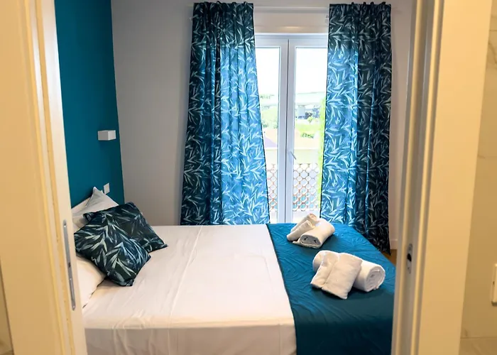 Isola 163 Penzion Fiumicino